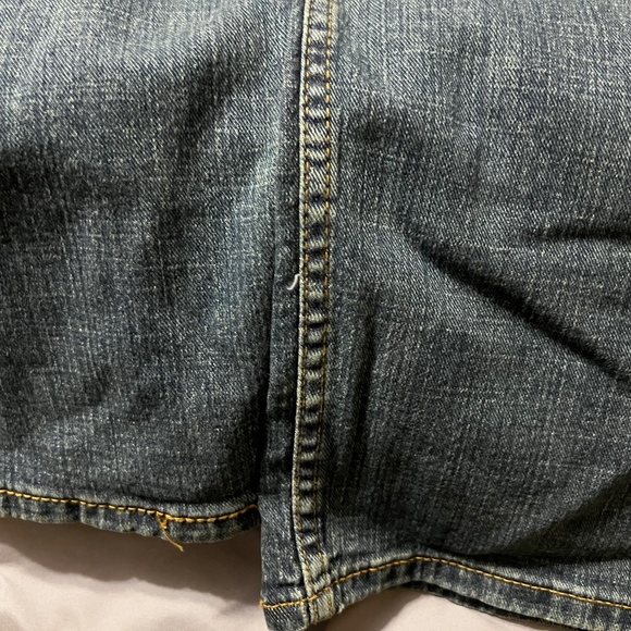 Men’s 42 x 30 or 42 x 32 jeans - Picture 1 of 16